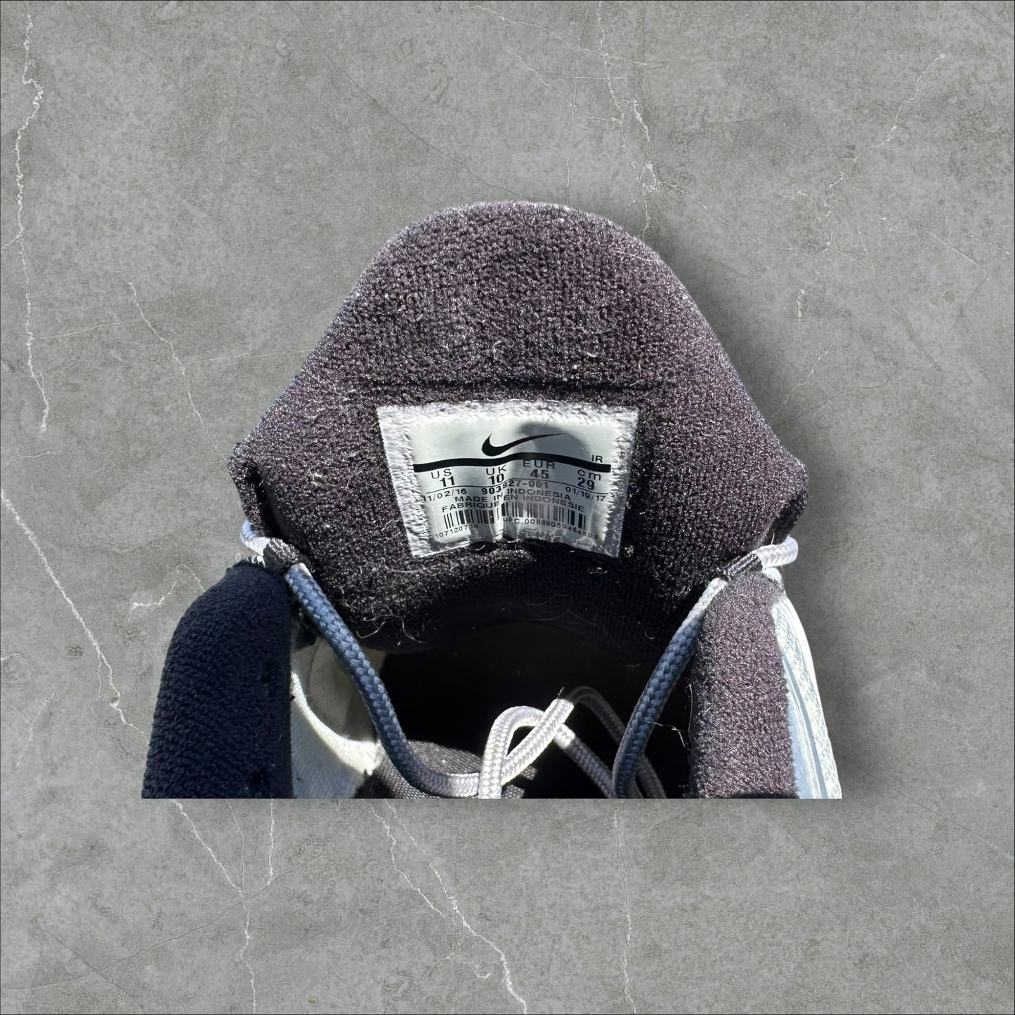 Nike Air Max Plus QS 'Silver Bullet'
(MENS 11)