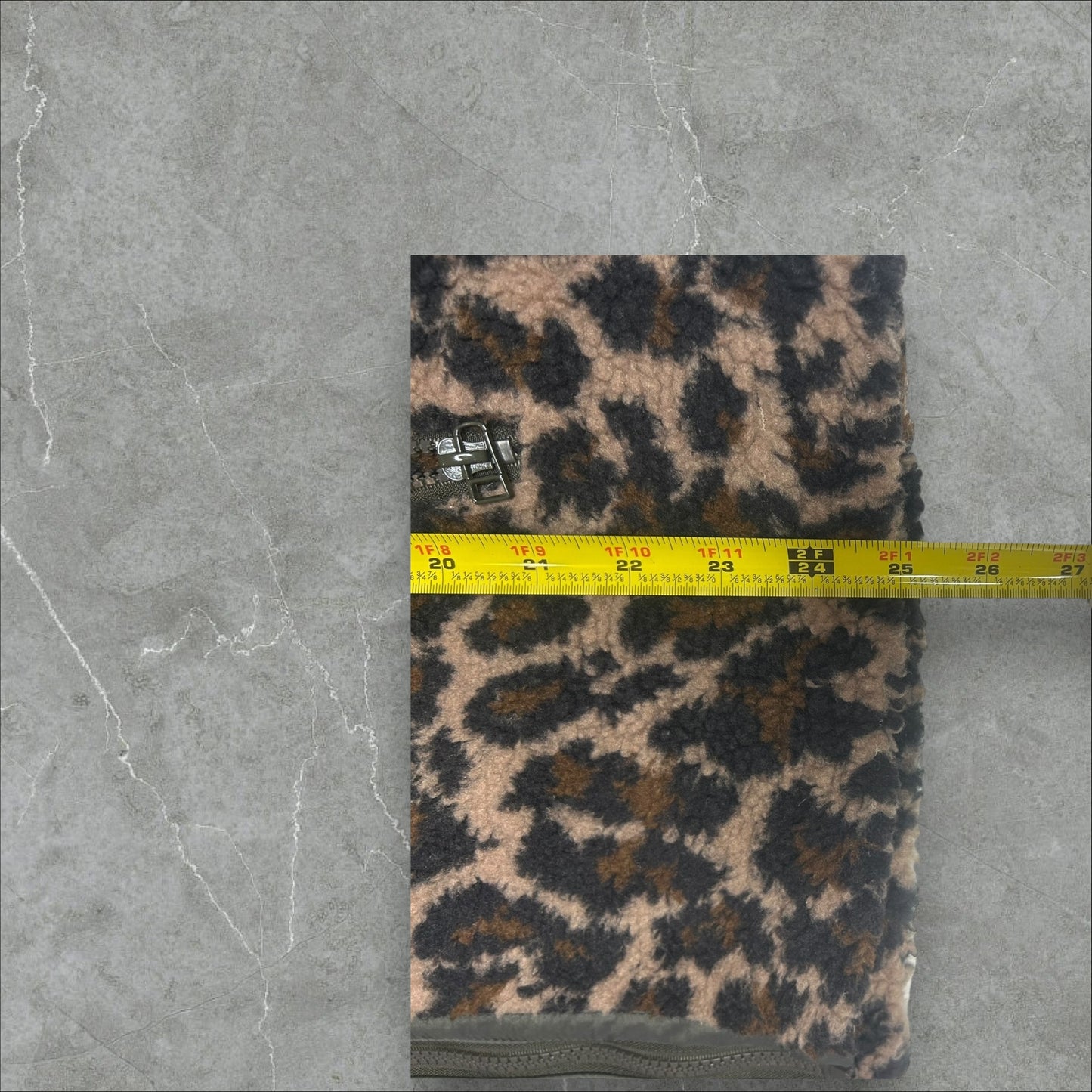 Urban Outfitters Leopard Sherpa Zip Up Jacket (M)