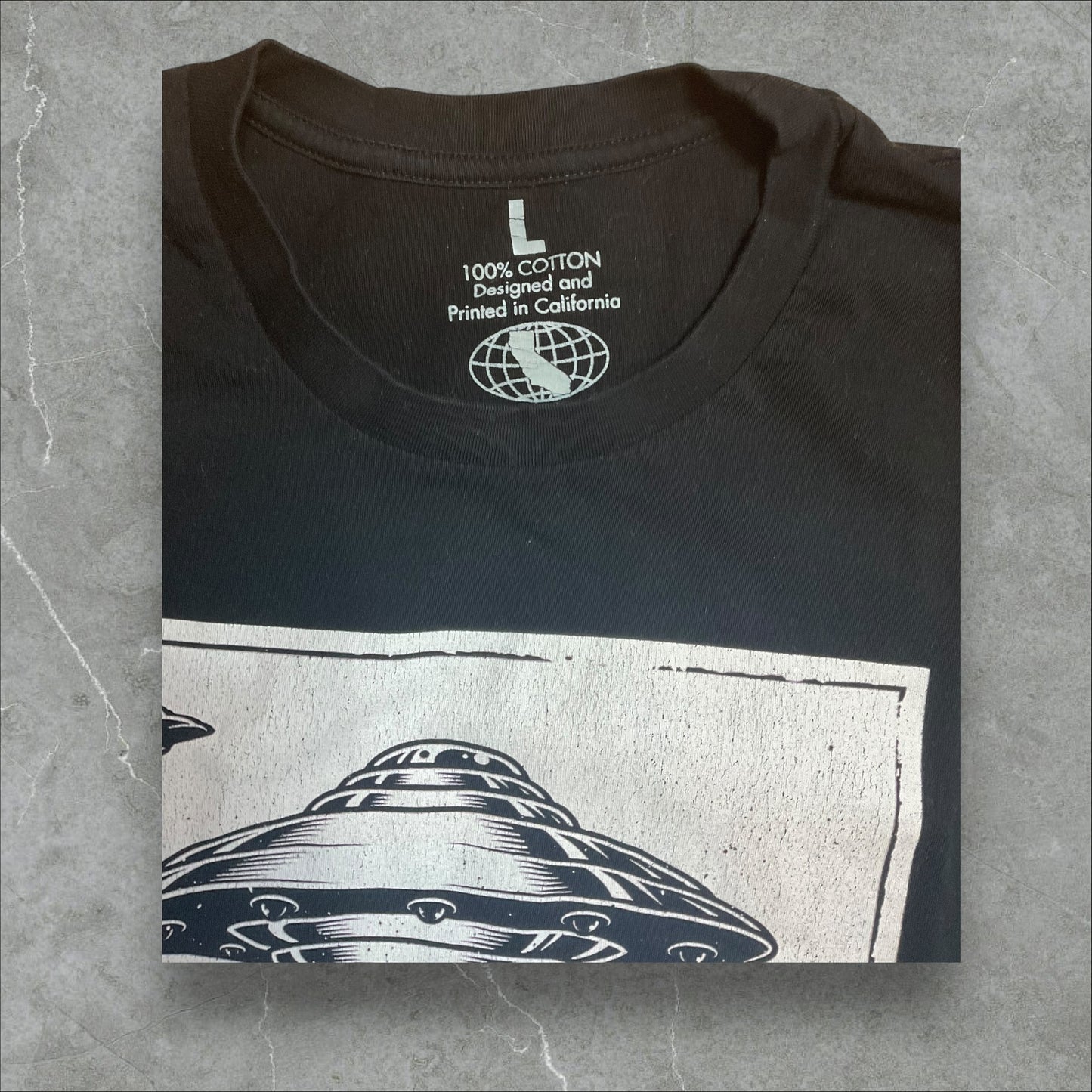 Four Pockets Full Graphic Tee(L)