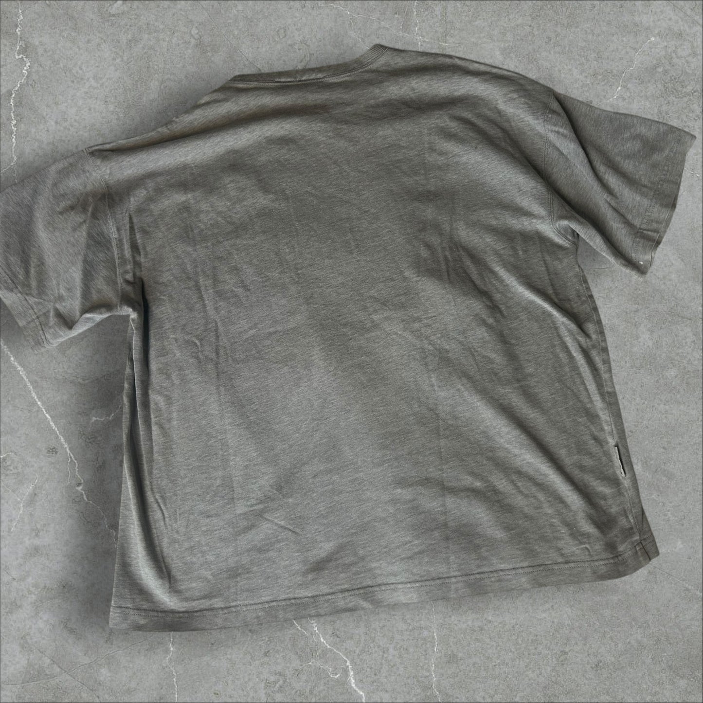 90s Embroidered Bugs Bunny & Taz Basketball Crop Tee(XL)