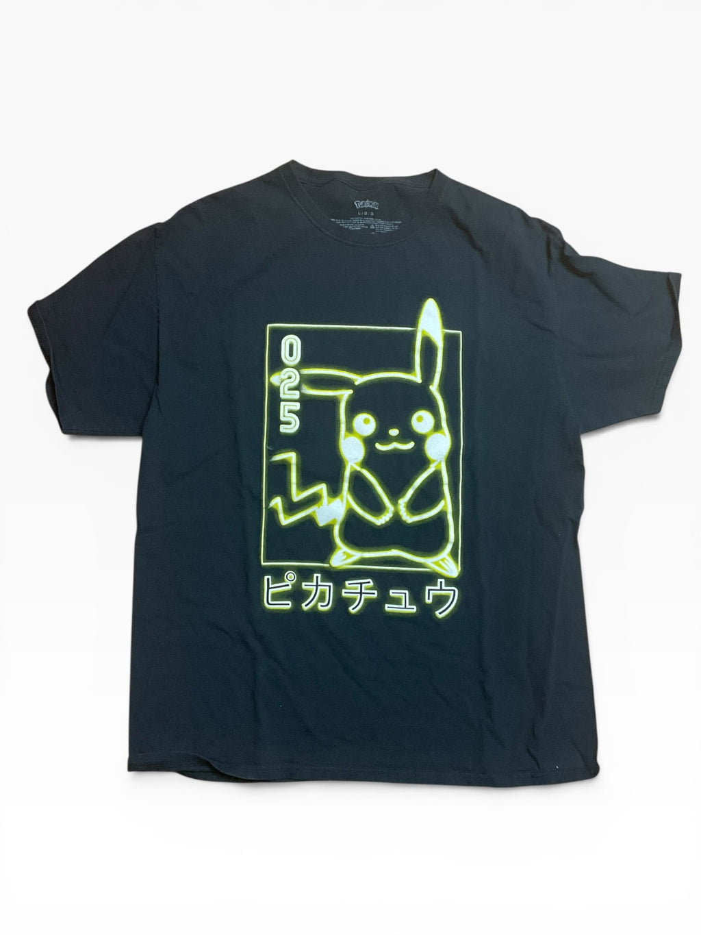 Pikachu T-shirt (L)