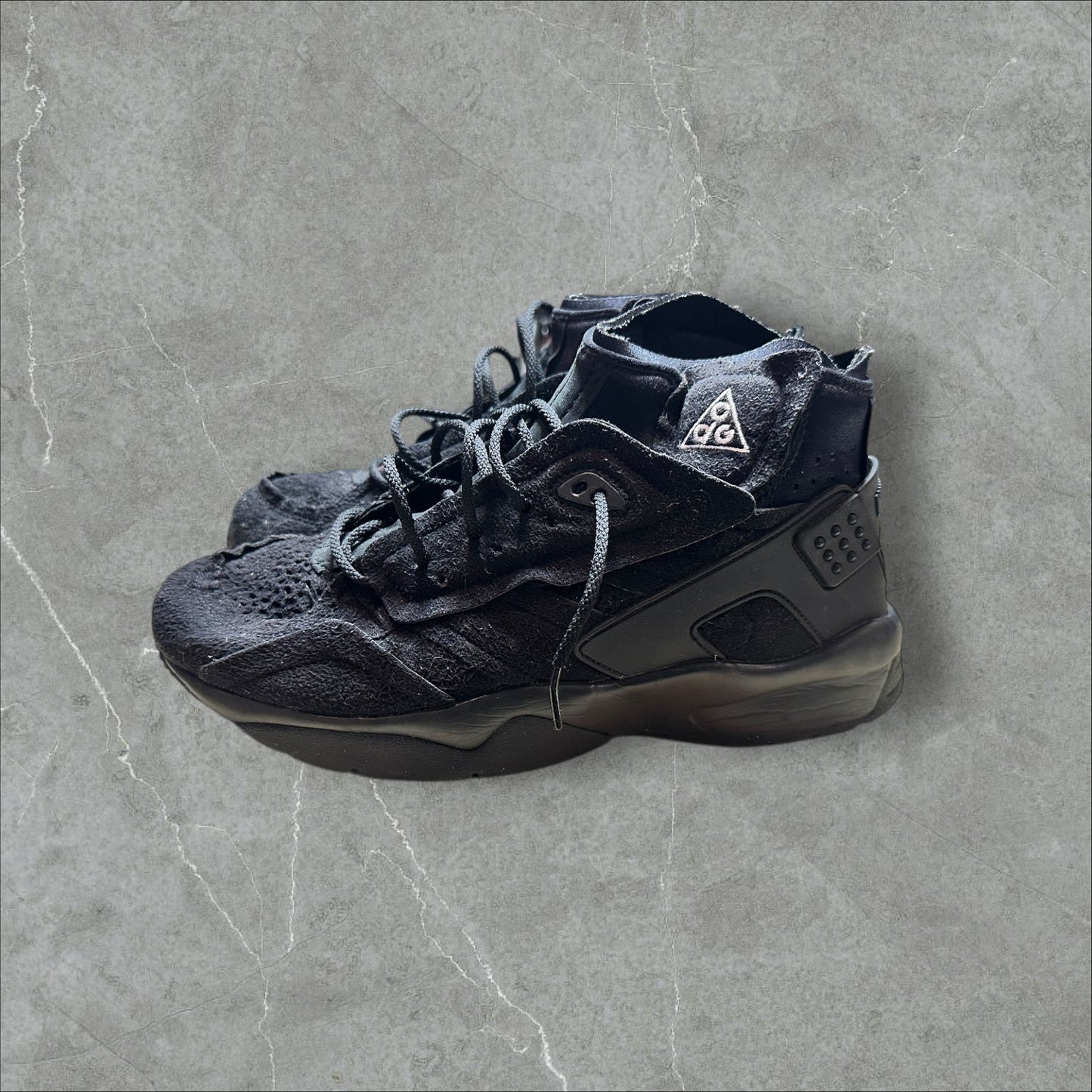 CDG Comme Des Garçon X Nike Air Mowabb (Size 11)