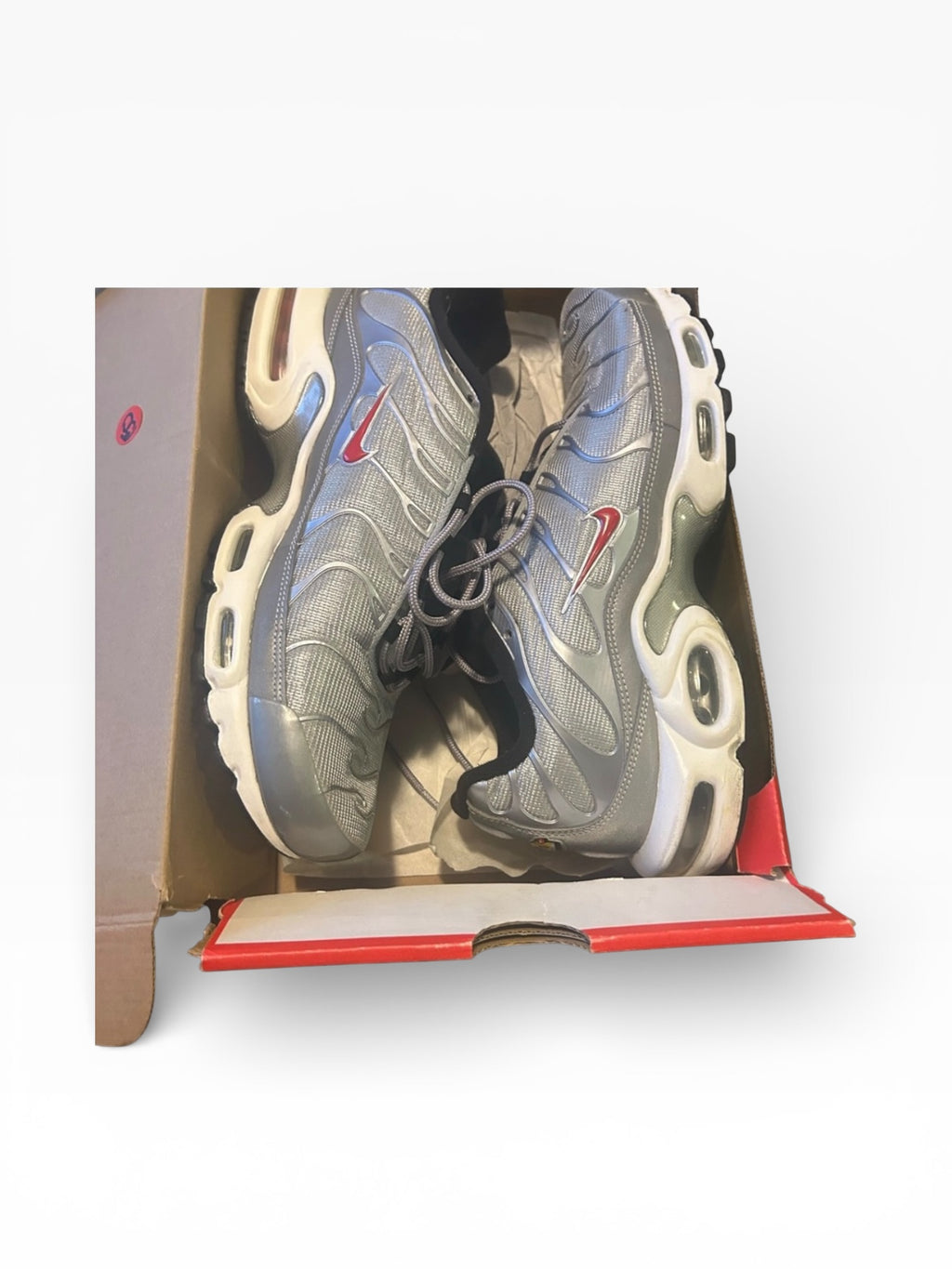 Nike Air Max Plus QS 'Silver Bullet'
(MENS 11)