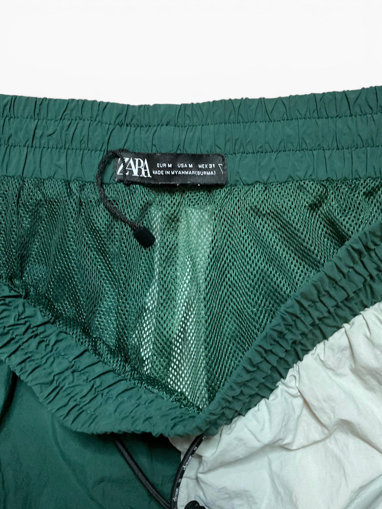 Zara Colorblock Mesh Lining Shorts (M)