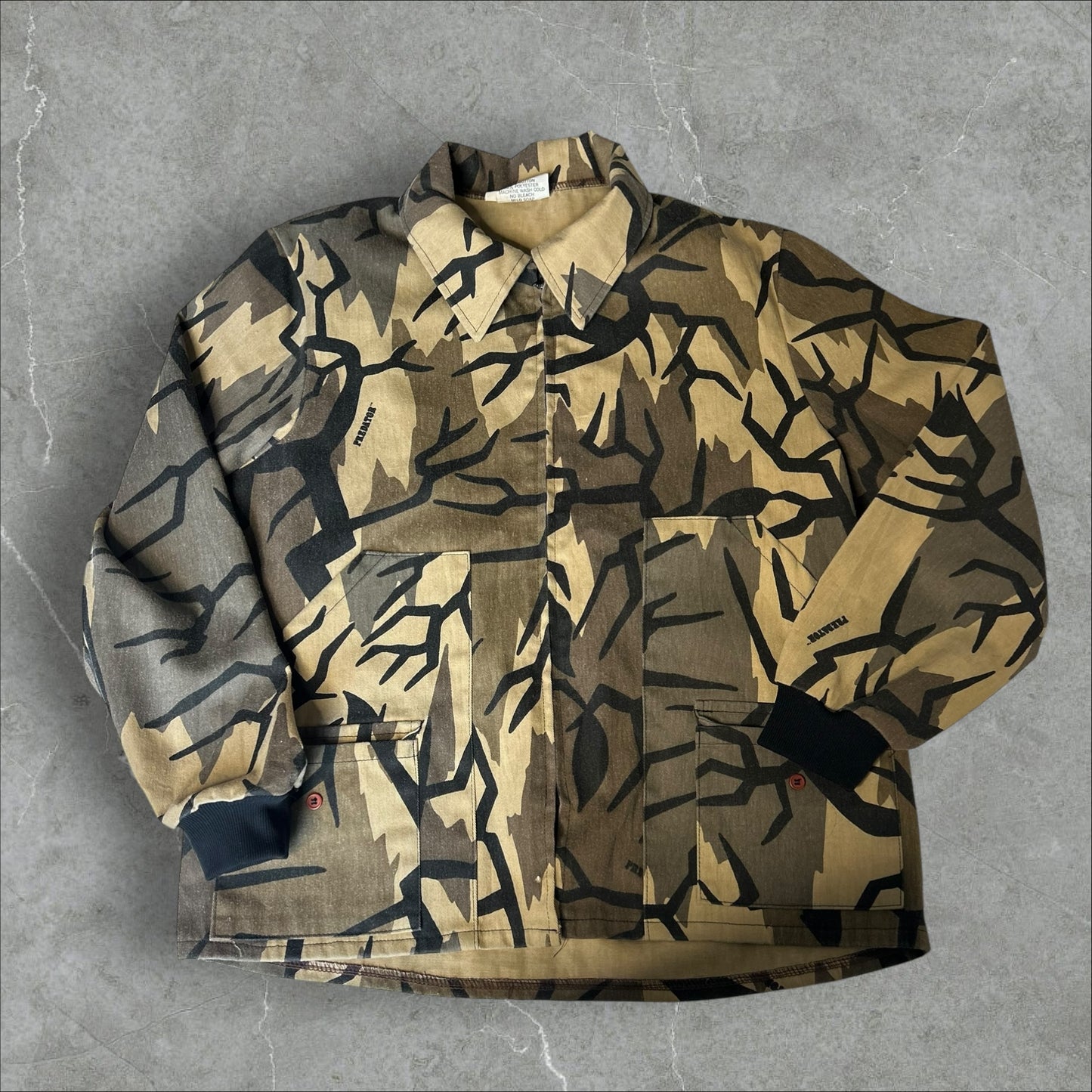 Vintage Predator Camo Jacket (L)