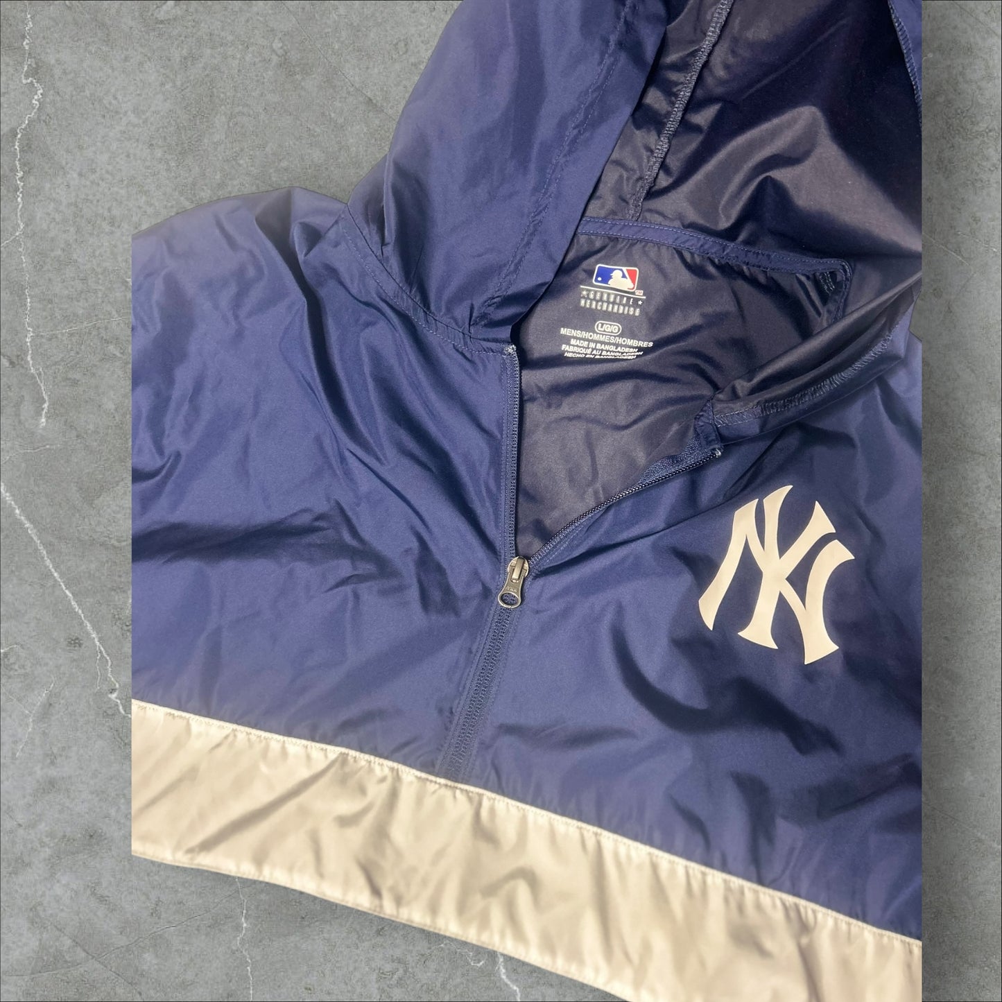 MLB New York Yankee pullover Windbreaker Jacket (L)