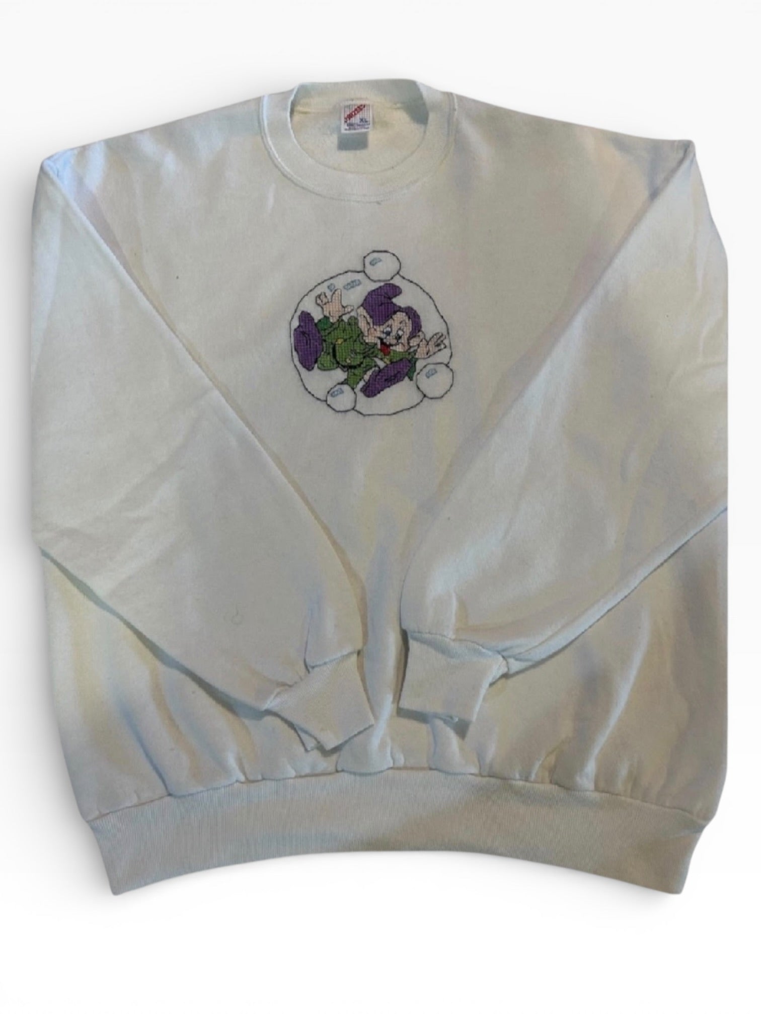 Embroidered Doopey Seven Dwarfs Crew Neck Pullover (XL)