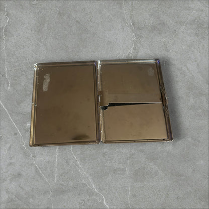 'Bathing Pin Up Girl' Cigeratte Holder