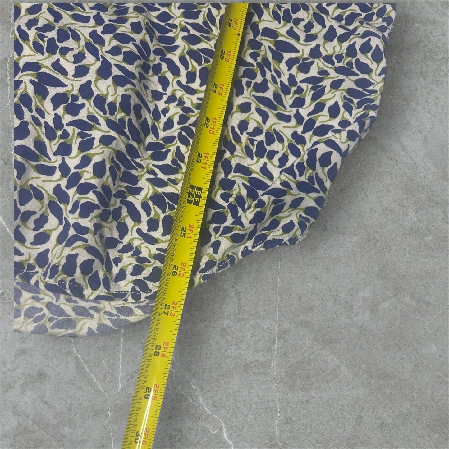 Vintage Stylin' Flower Rayon Short Sleeve Button Up (L)