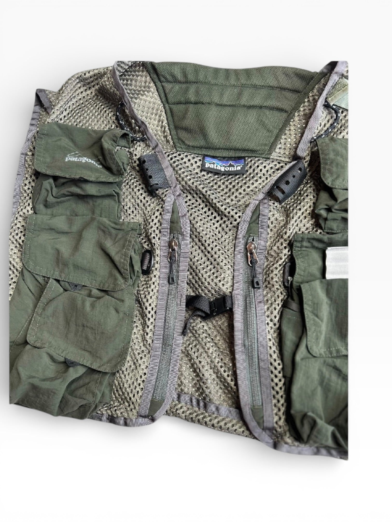 Pantagonia Olive Mesh Master II Fishing Vest (XL)