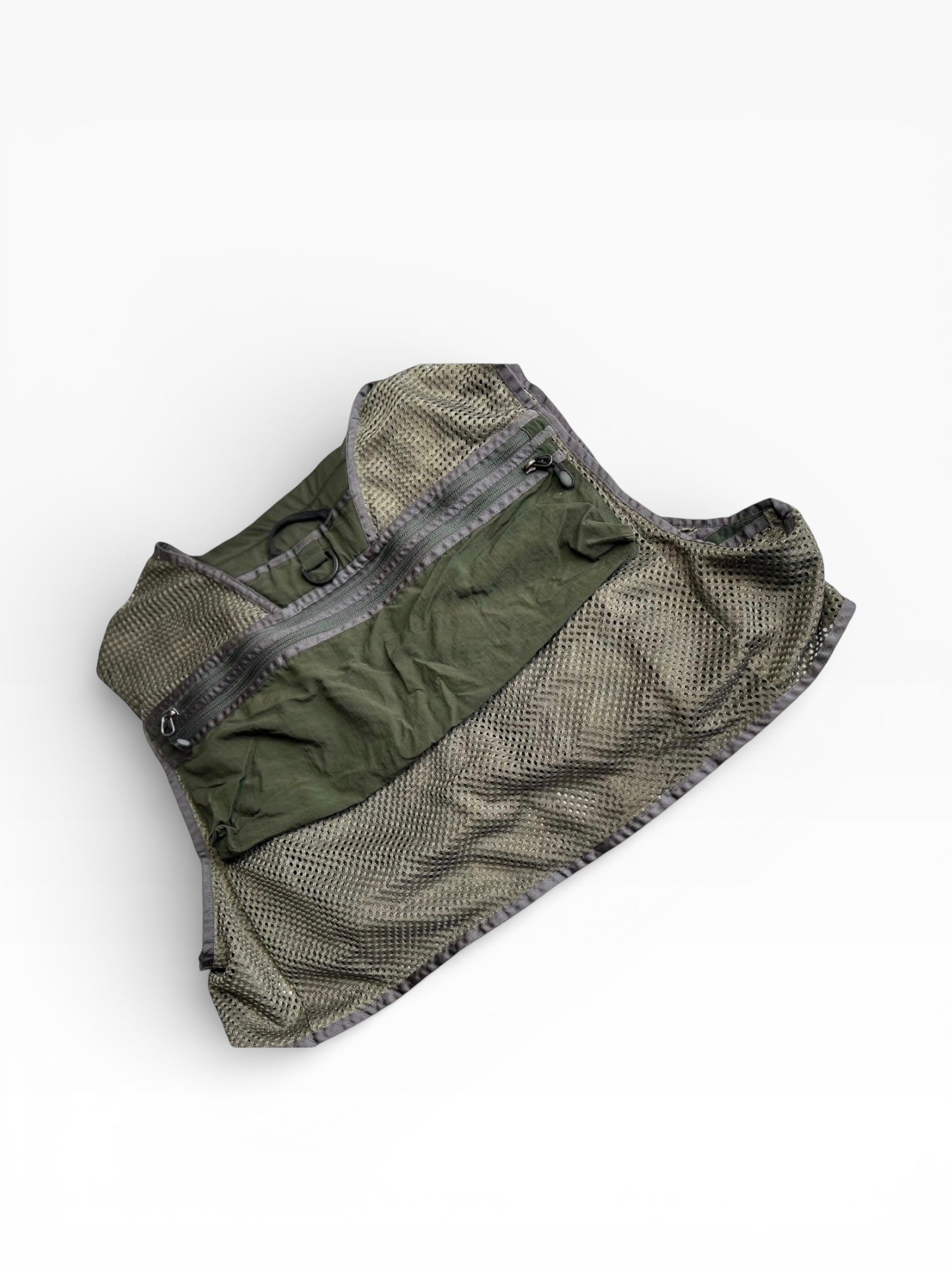 Pantagonia Olive Mesh Master II Fishing Vest (XL)