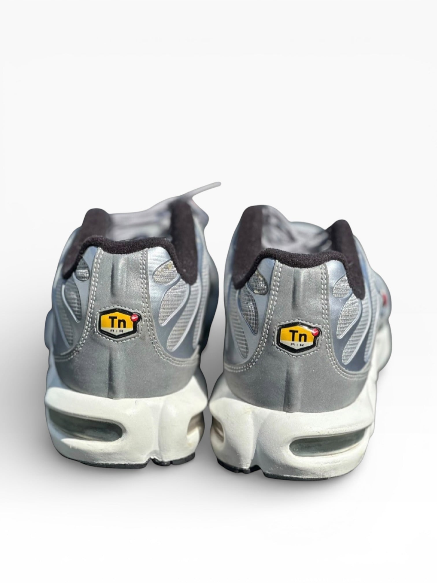 Nike Air Max Plus QS 'Silver Bullet'
(MENS 11)