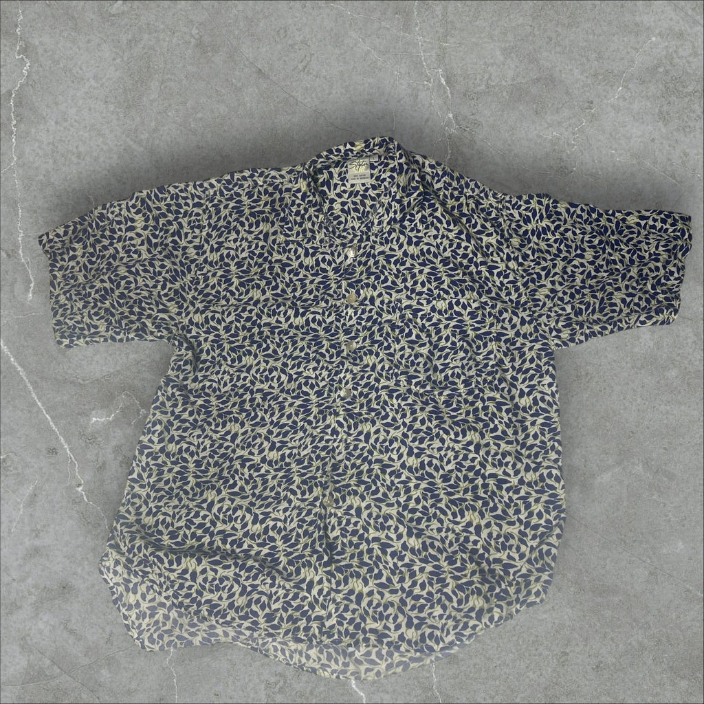 Vintage Stylin' Flower Rayon Short Sleeve Button Up (L)