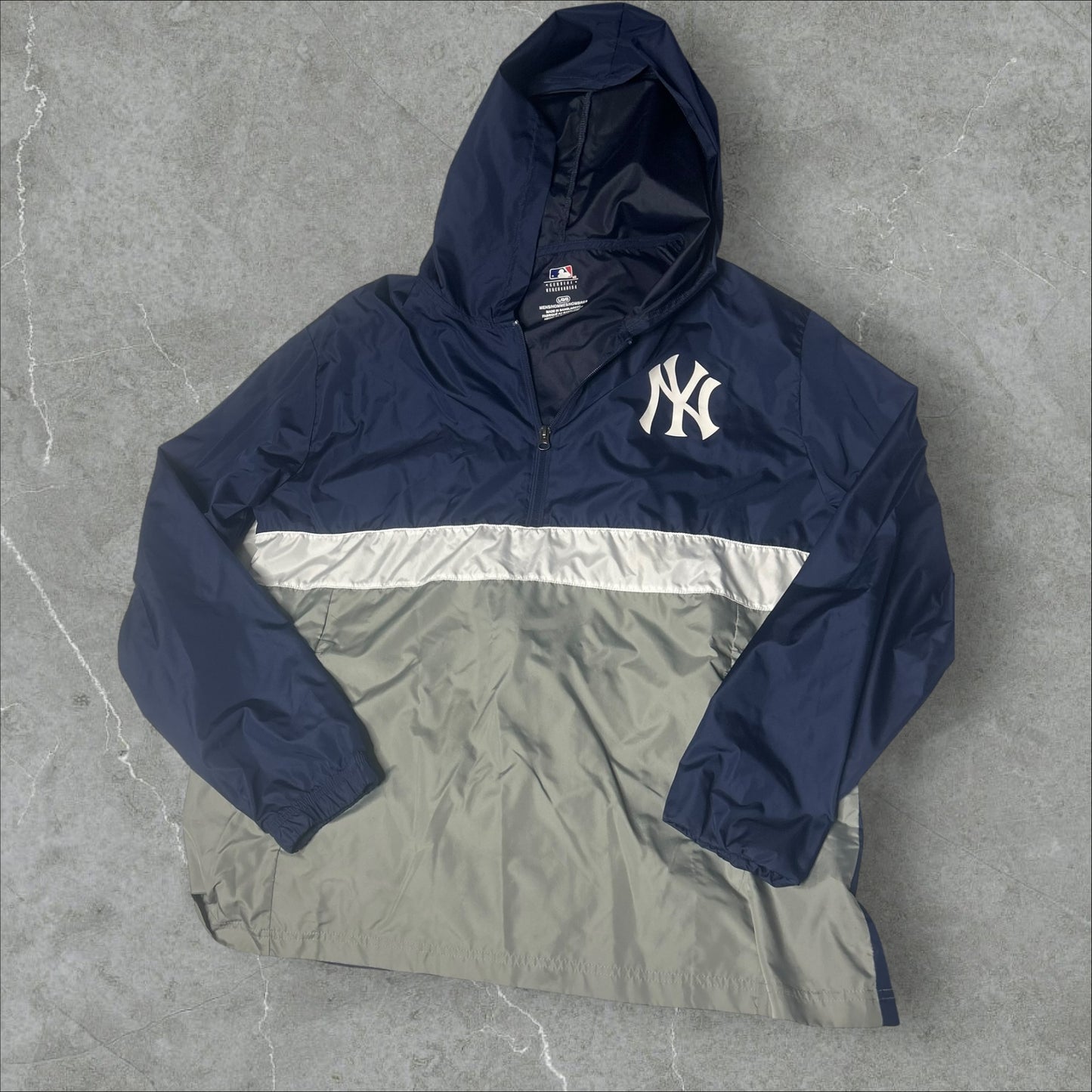 MLB New York Yankee pullover Windbreaker Jacket (L)