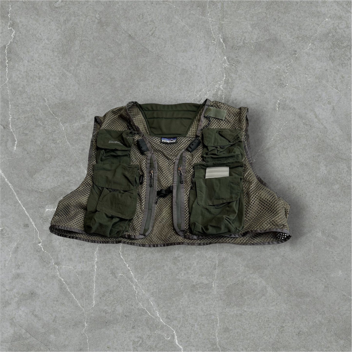 Pantagonia Olive Mesh Master II Fishing Vest (XL)