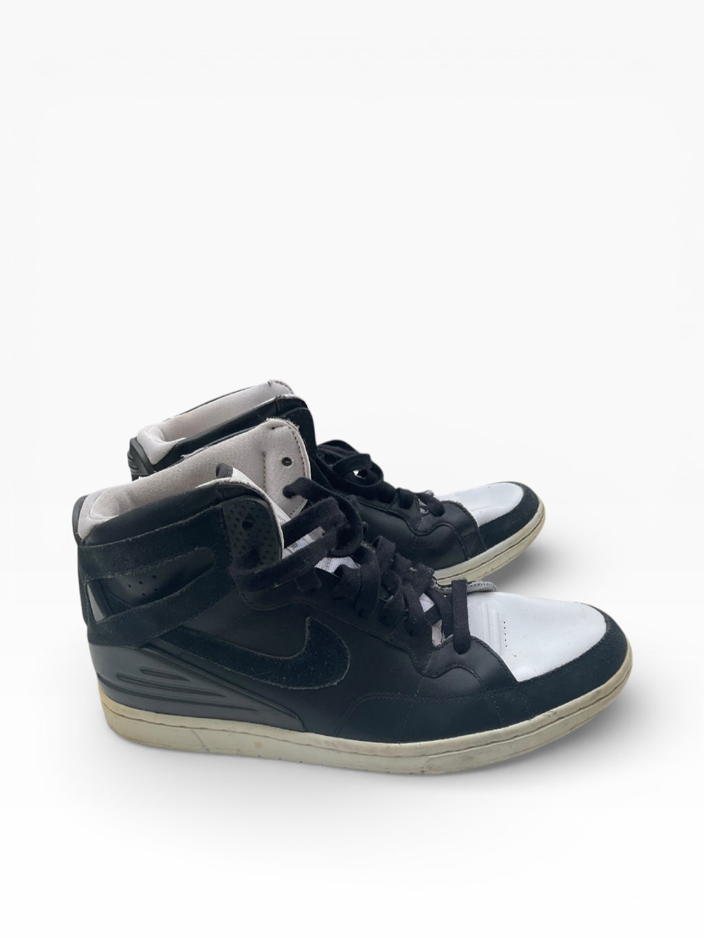 Supreme X Nike SB Zoom Air 94’ (Size 10)