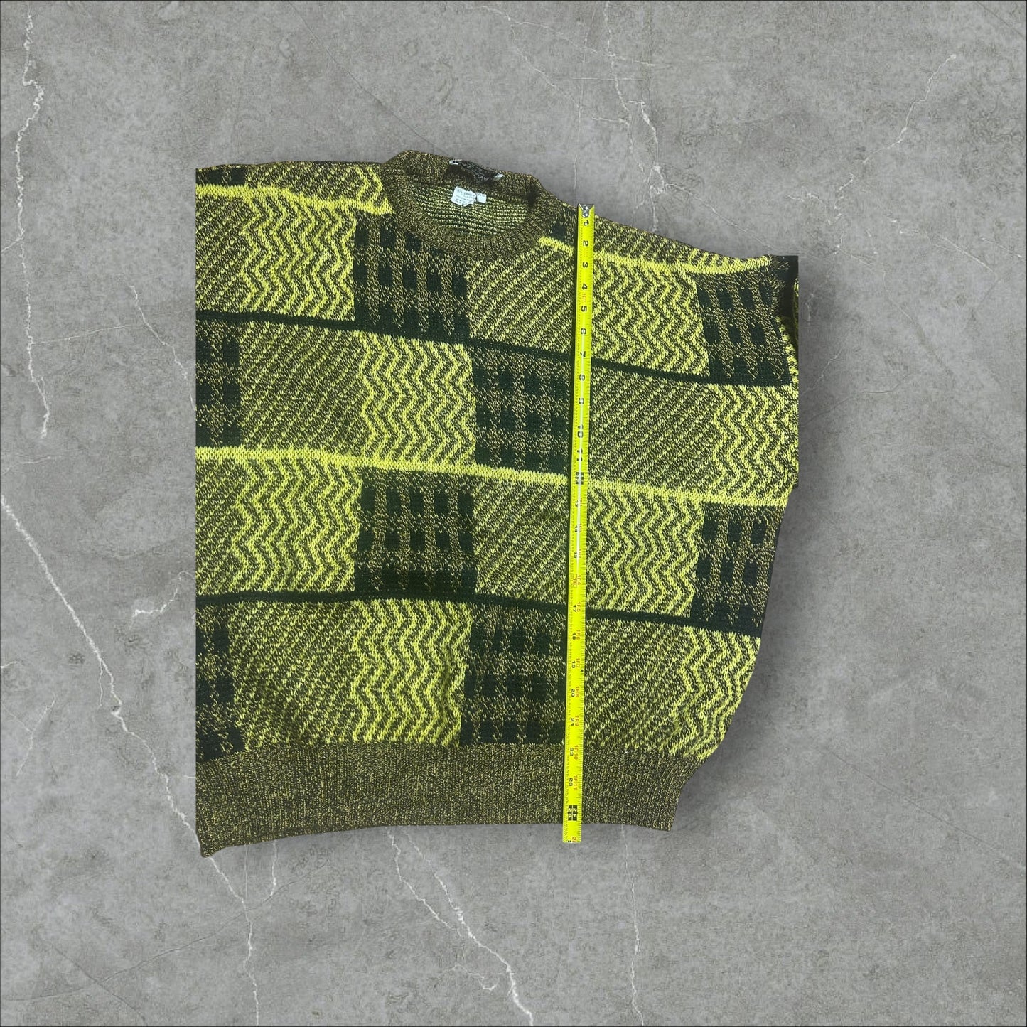 Santana Pullover Sweater (XL)