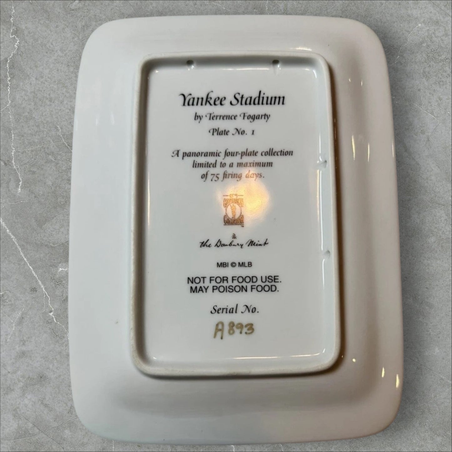 Vintage New York Yankee Stadium Panoramic Collectible Danbury Mint Plate Set