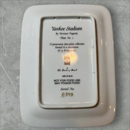 Vintage New York Yankee Stadium Panoramic Collectible Danbury Mint Plate Set
