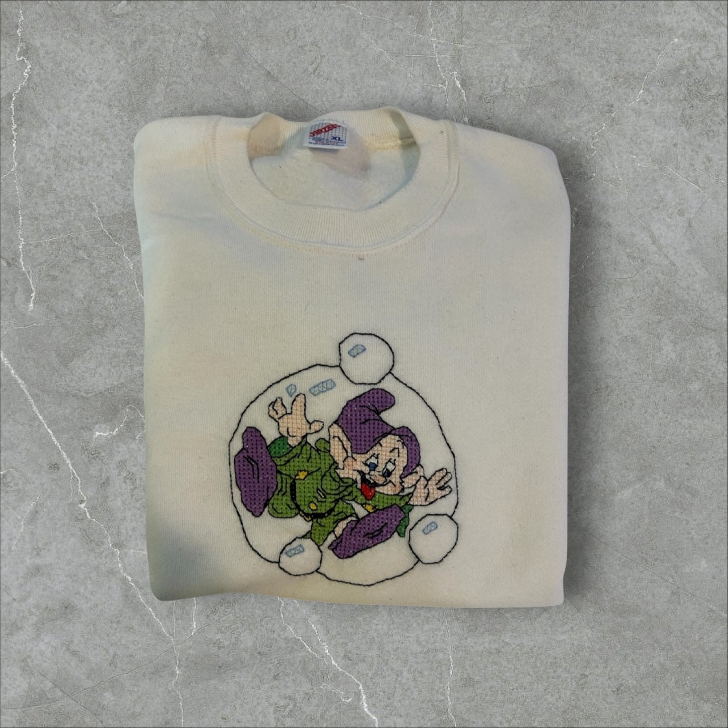 Embroidered Doopey Seven Dwarfs Crew Neck Pullover (XL)