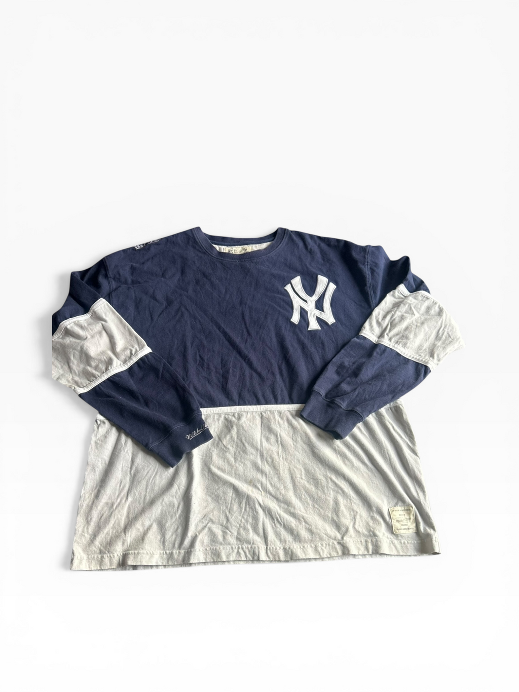 Mitchell Ness New York Yankee Long Sleeve Tee (3XL)