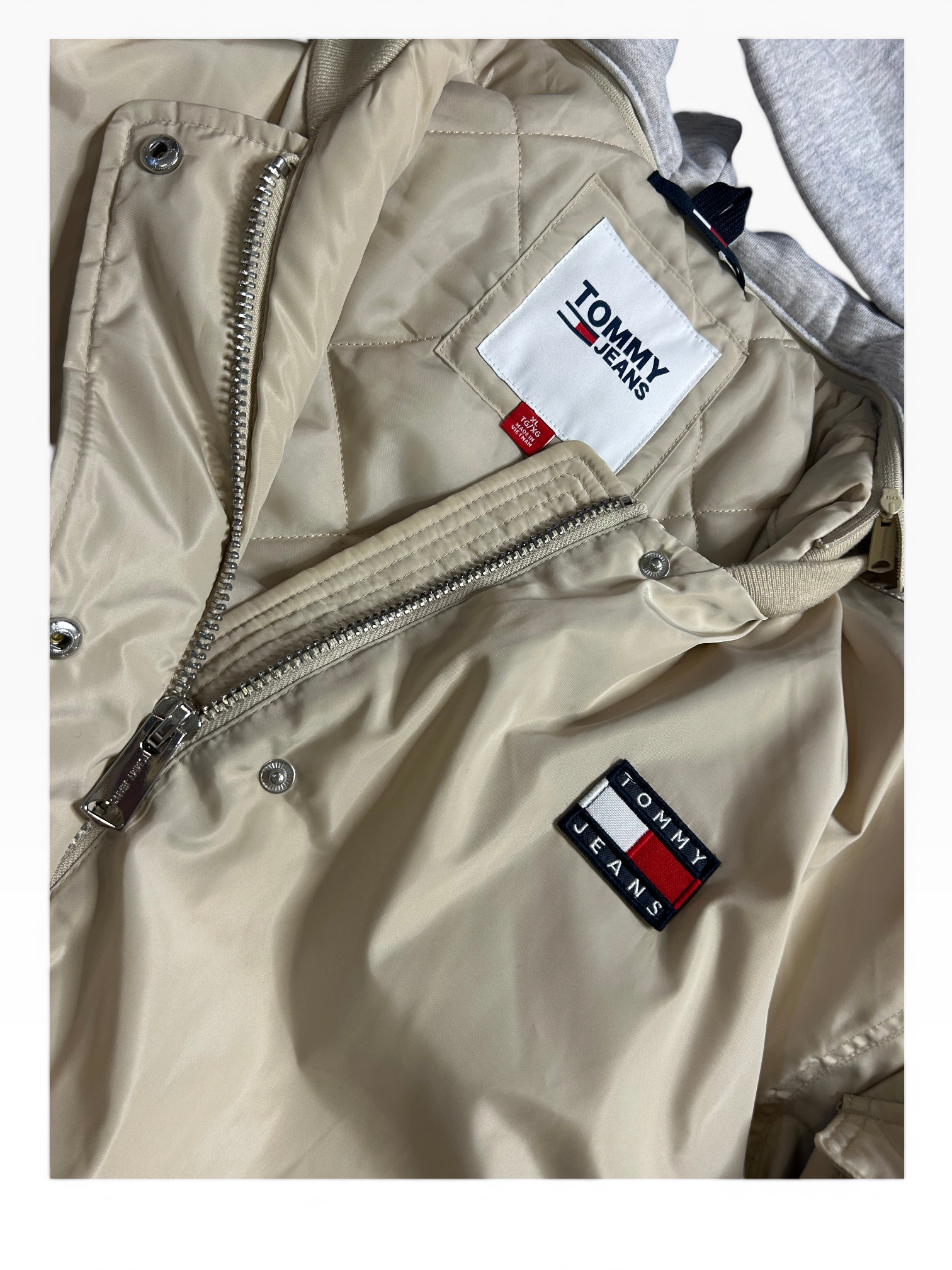 Tommy Jeans Hooded Bomber Jacket (XL)