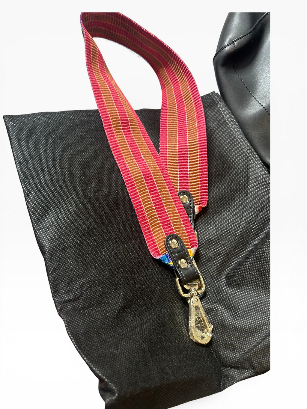 BOSTANTEN Leather Shoulder Bag (Extra Colorful Clothe Strap)